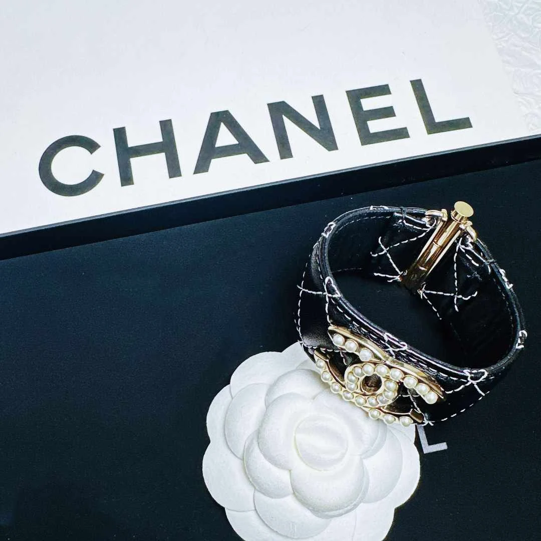 95新 Chanel/香奈儿 柚礼中古/香奈儿珍珠双C皮质手镯LZ501375