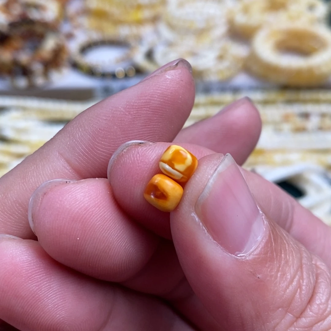 琥珀裸石未镶嵌6.4mm橘色石膏蜡