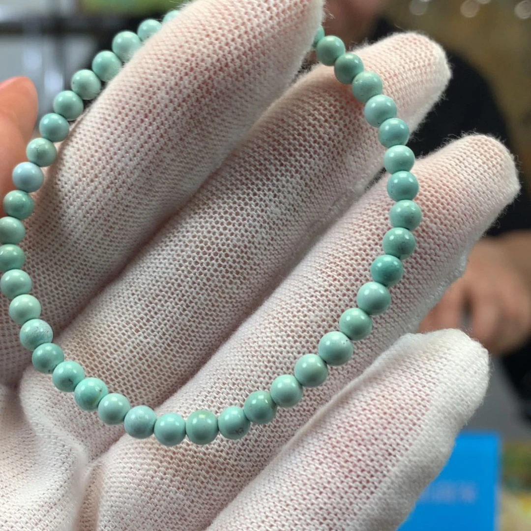 绿松石未镶嵌挂件