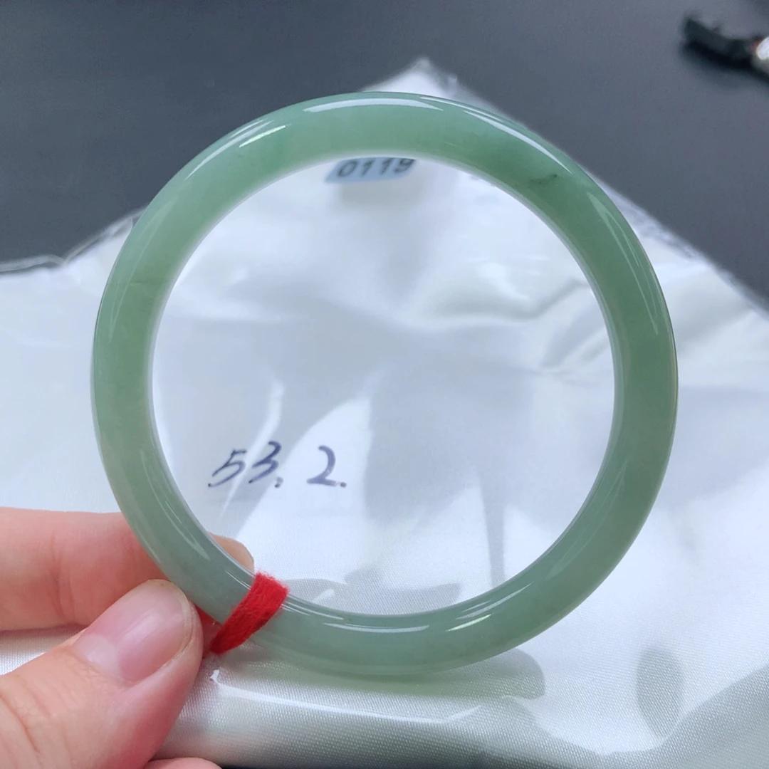翡翠手镯未镶嵌0119号