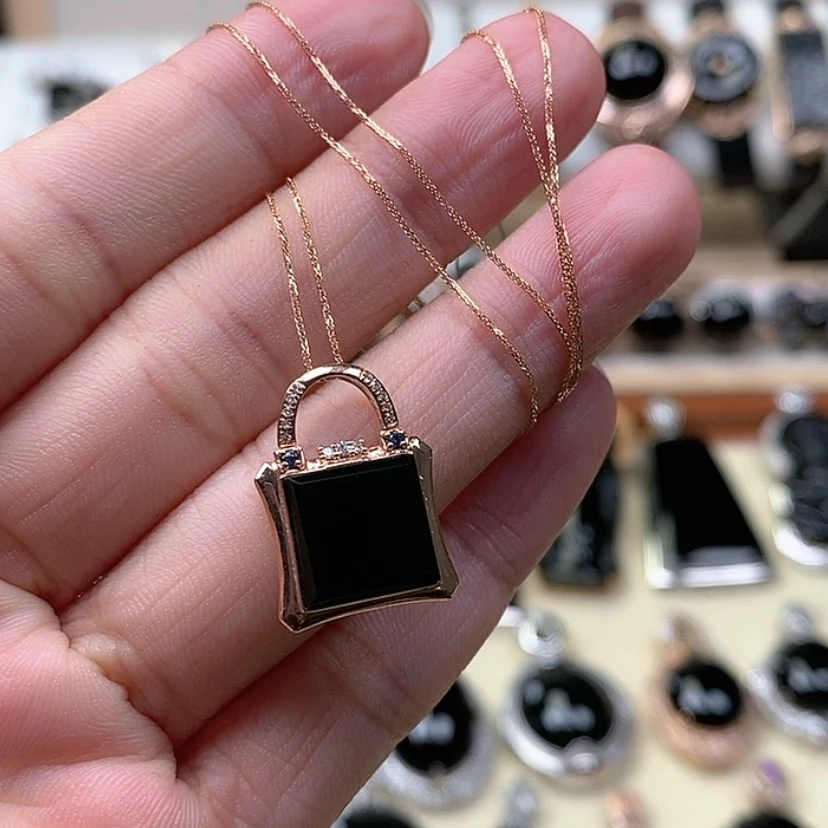 【闪购商品】翡翠吊坠(赠链)18K金镶嵌