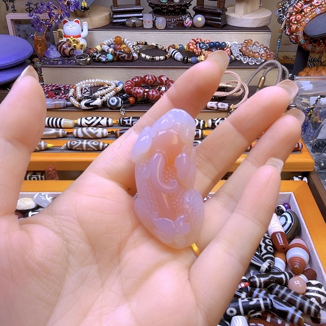 玛瑙/玉髓未镶嵌颈饰