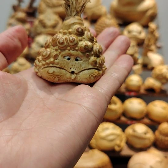 竹竹根雕三足金蟾一撮毛