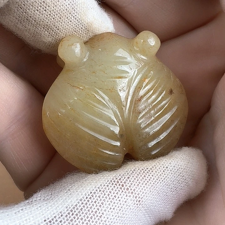 和田玉挂件未镶嵌董*会