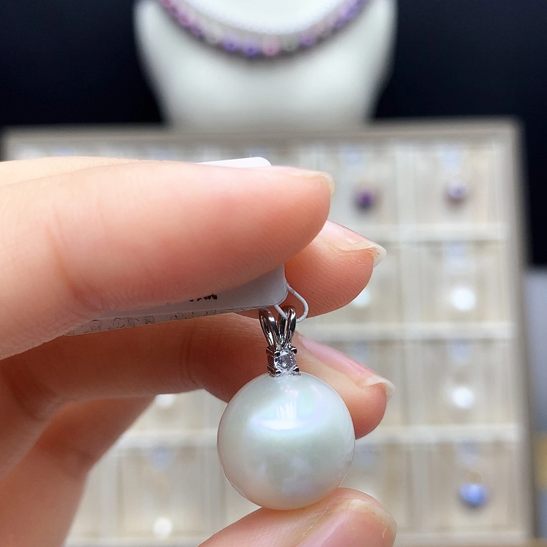 淡水珍珠颈饰合金