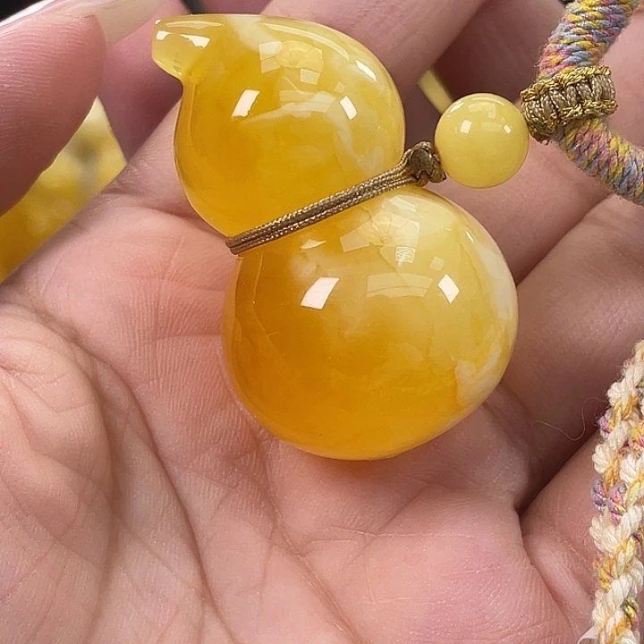 琥珀未镶嵌珠宝奇石琥珀h23