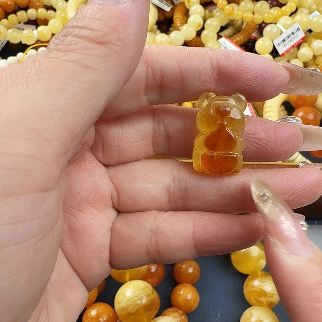 琥珀未镶嵌珠宝奇石