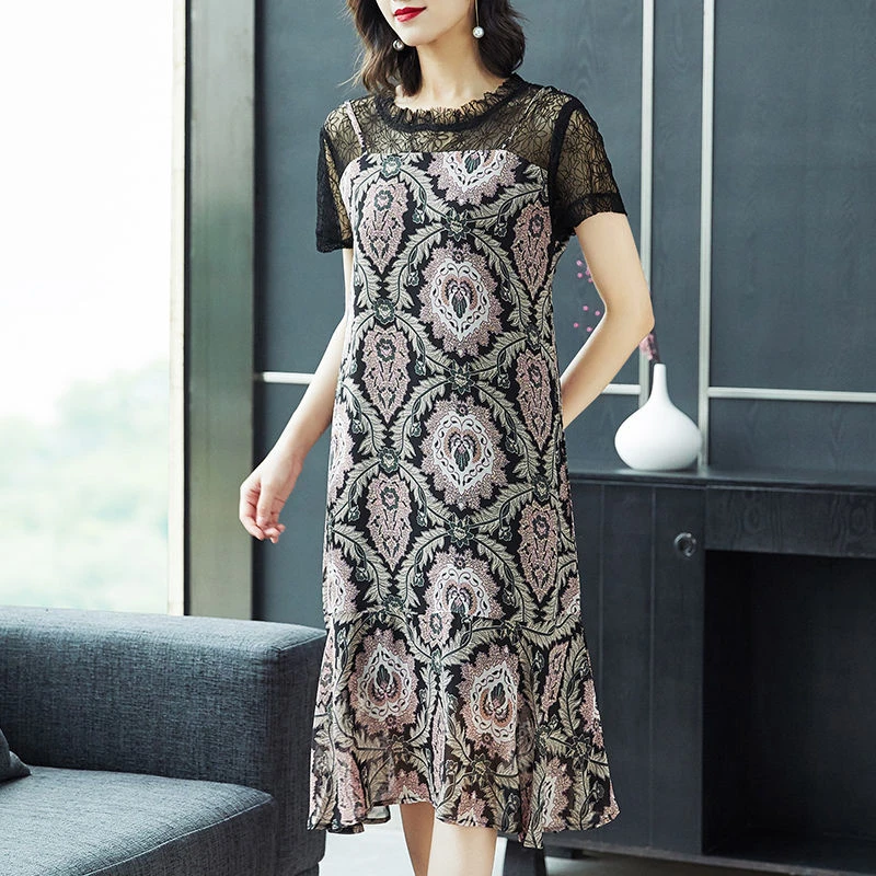 936大码女装夏季短袖圆领裙子遮肚显瘦雪纺蕾丝拼接碎花连衣裙