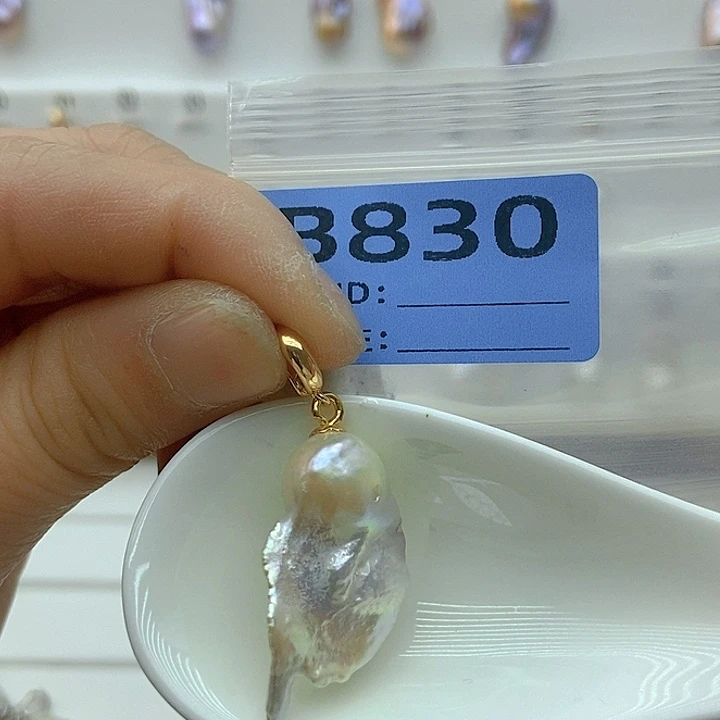 淡水珍珠颈饰未镶嵌