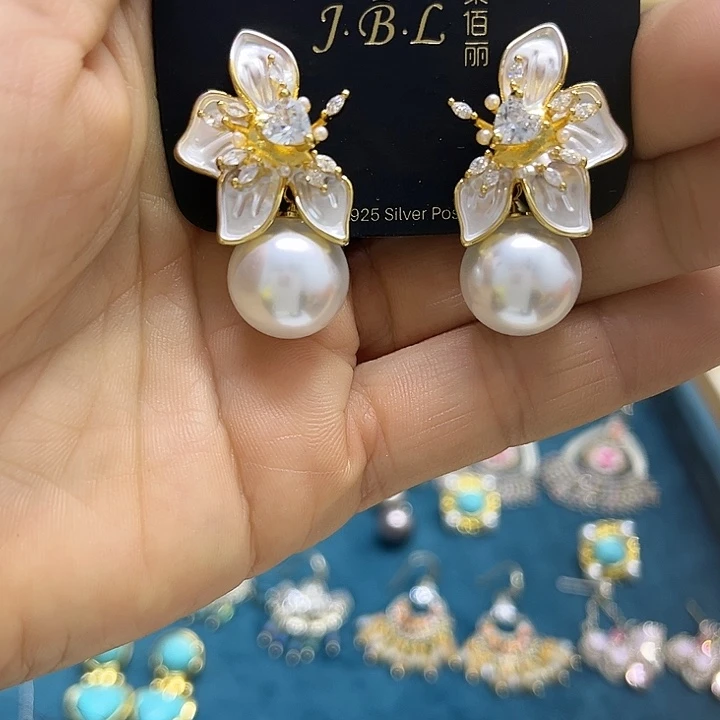 琉璃纯铜合金饰品