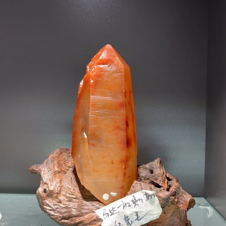 水晶未镶嵌摆件红兔毛