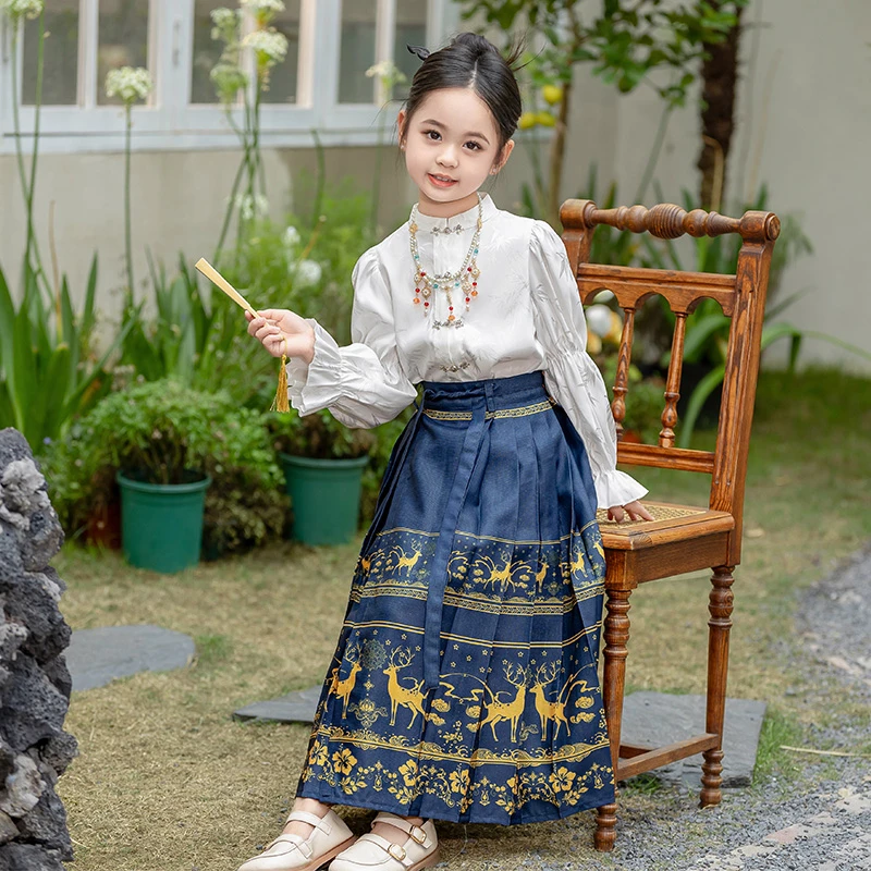 女童春装马面裙2024春秋新款儿童国潮风汉服新中式古典小女孩套装