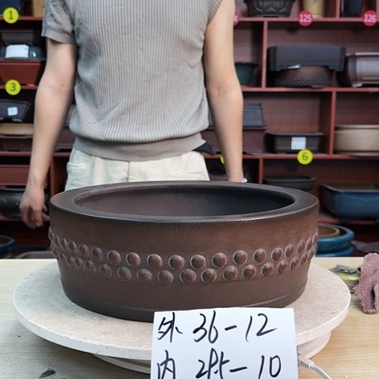 冷*_紫砂花盆里都能听到你