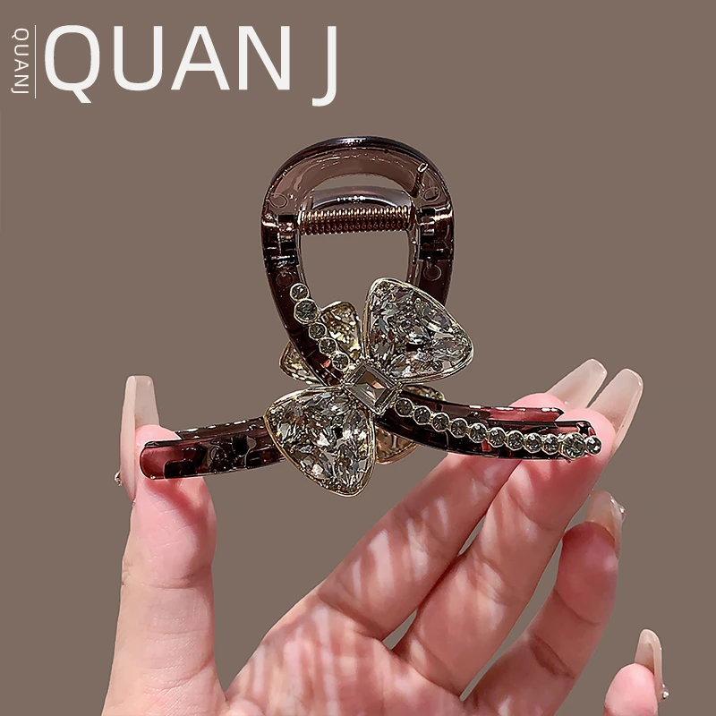 韩系精致蝴蝶结抓夹高端轻奢镶钻中号发量少全盘发夹新款鲨鱼夹女