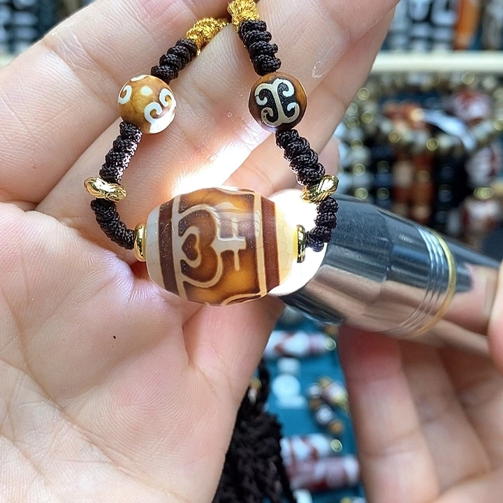 玛瑙/玉髓颈饰合金