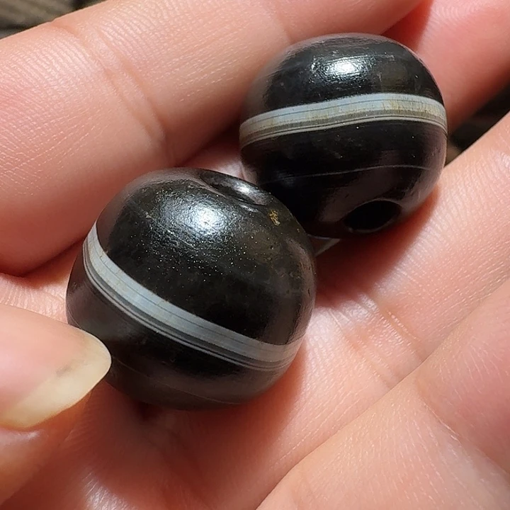 闻***省玛瑙/玉髓合金颈饰