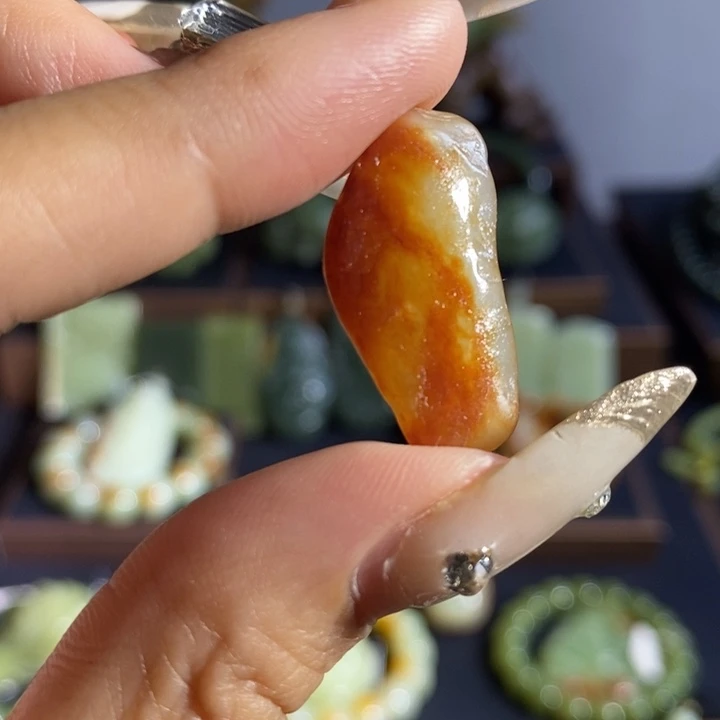 和田玉未镶嵌吊坠(不含链)