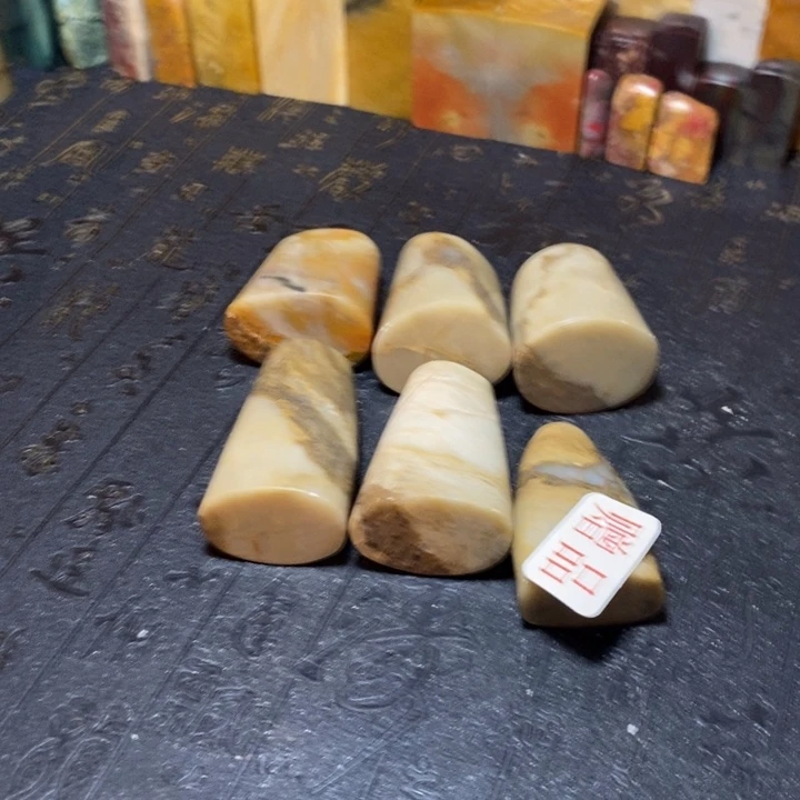 昌化鸡血石印章石