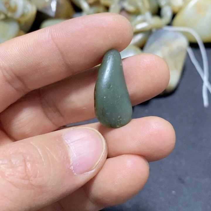 未镶嵌和田玉珠宝奇石