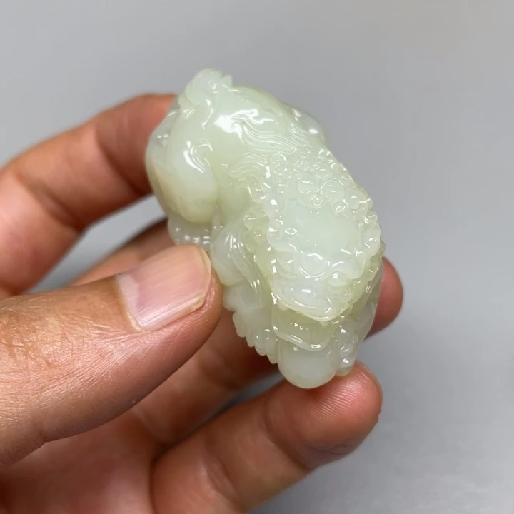 和田玉未镶嵌吊坠(不含链)孟**虎