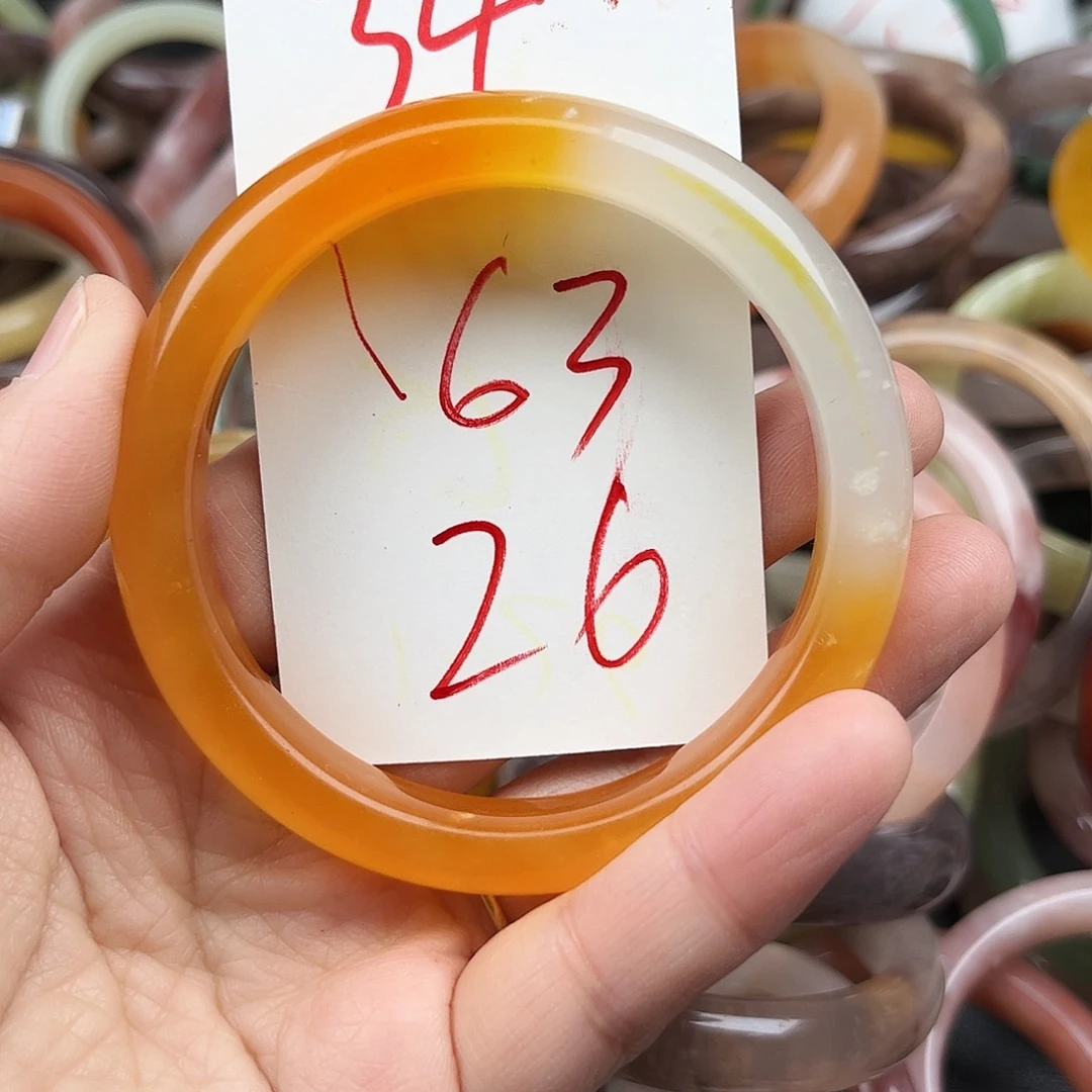 石英质玉未镶嵌手镯34