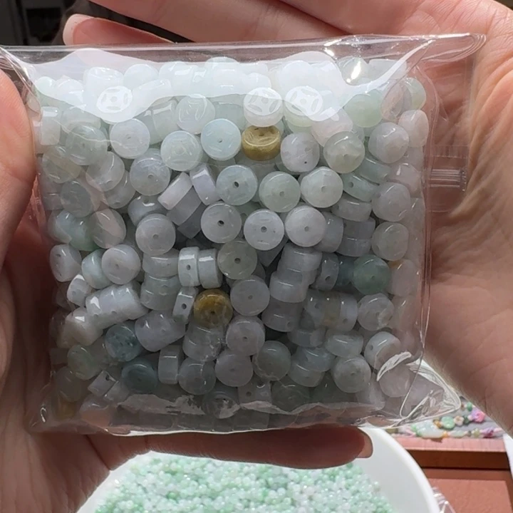 未镶嵌挂件翡翠福利10个，不包邮，拍一单邮费发货
