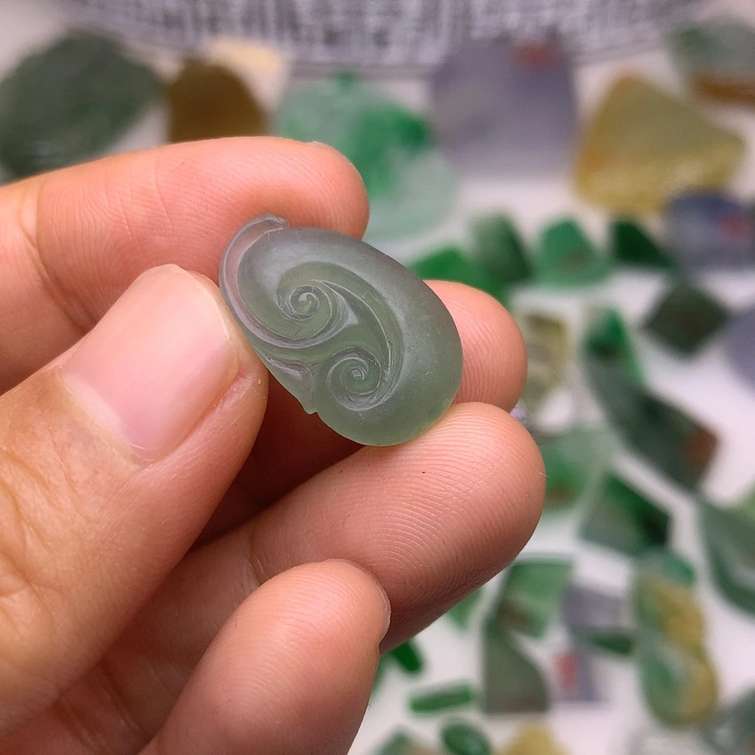 定制翡翠未镶嵌天然翡翠定制