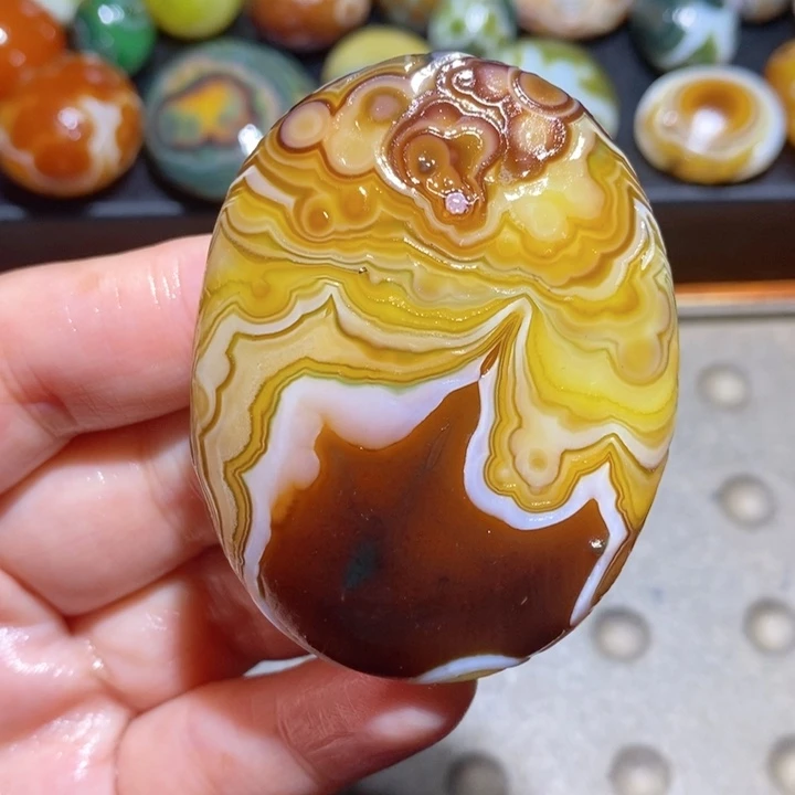 未镶嵌玛瑙/玉髓珠宝半成品69