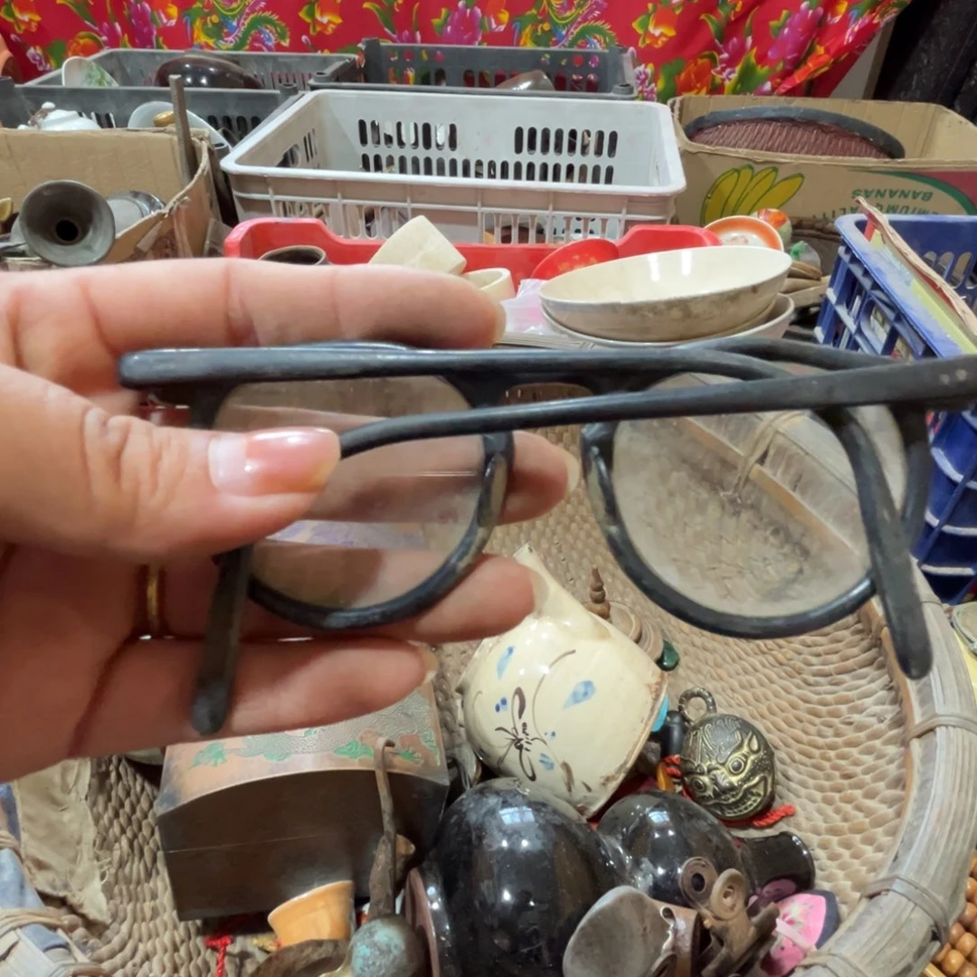 山***人瓷片摆件工艺品热卖中