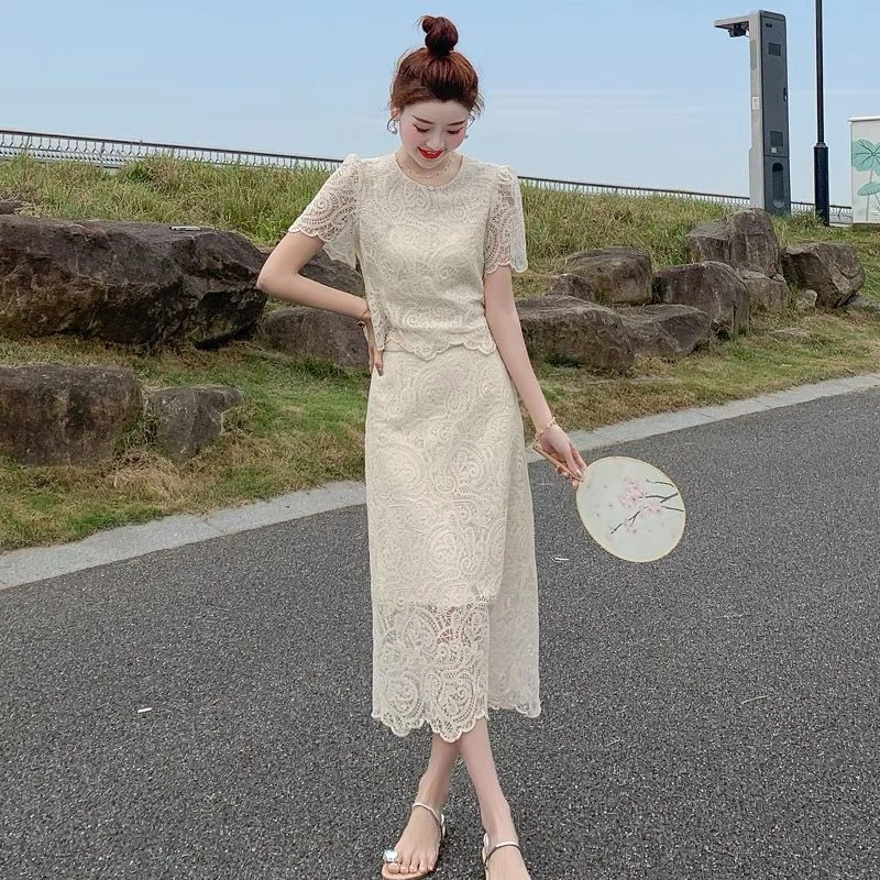 【2981人收藏】2025小香风内搭上衣+半身裙子 显瘦两件套春夏时尚打