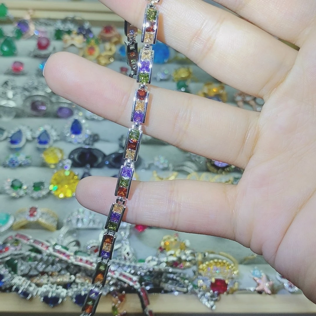 【闪购商品】托帕石耳饰银S925镶嵌