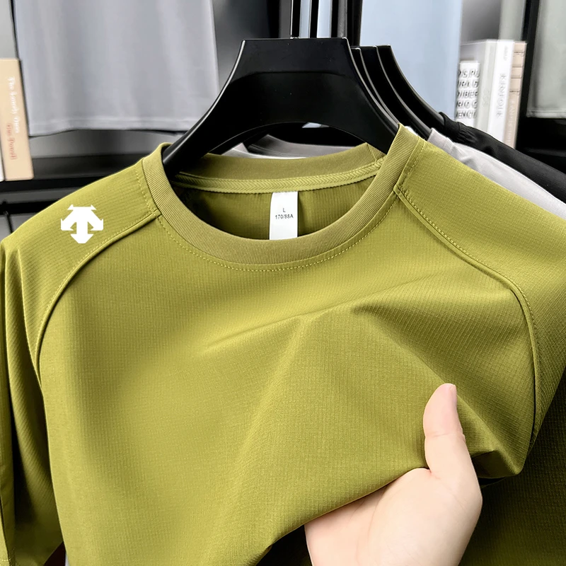 夏季运动新款男士肤感高棉短袖t恤时尚百搭简约圆领白色休闲半袖