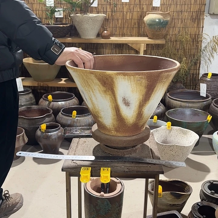 高23/35花盆发风格哈哈