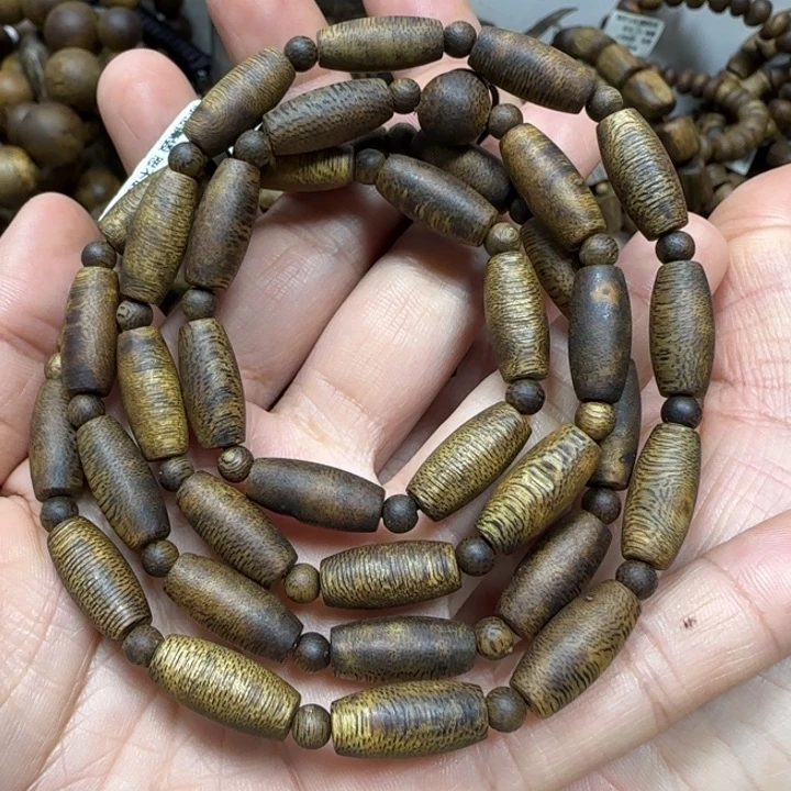 沉香手串乌身天珠留疤多样性发货一条卡7-17克