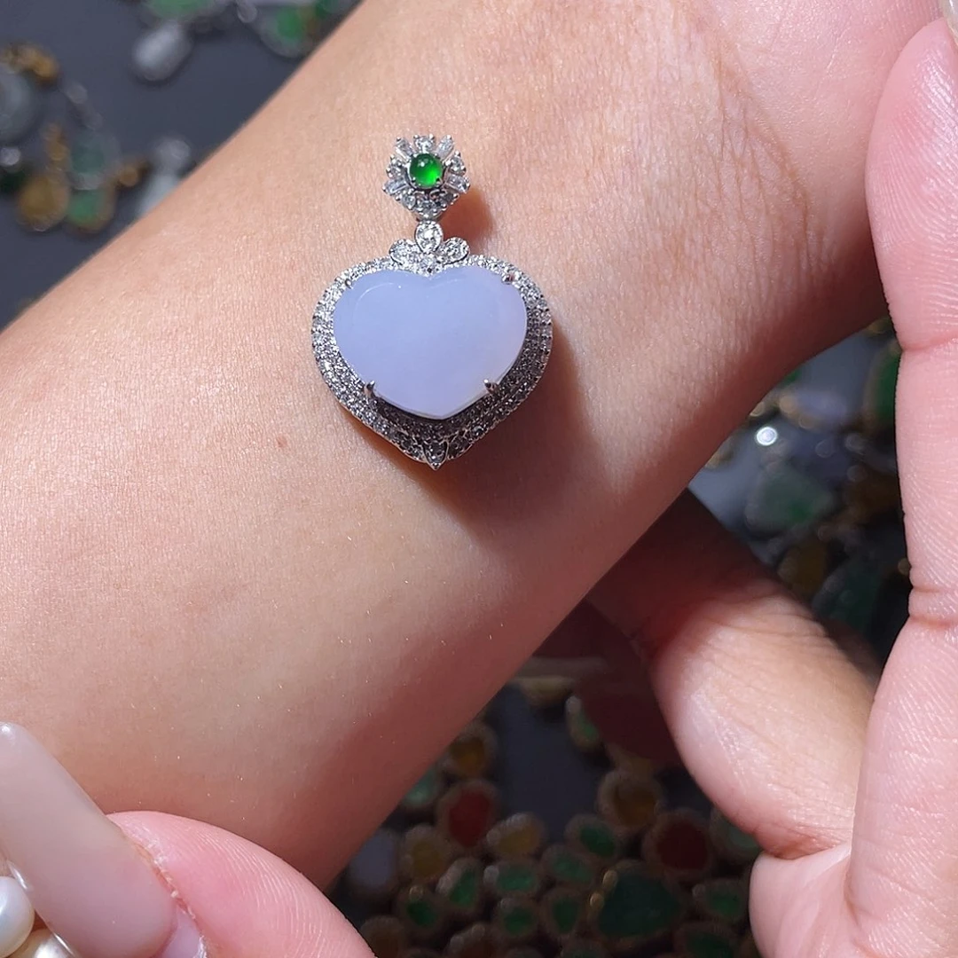 吊坠(不含链)18K金镶嵌翡翠