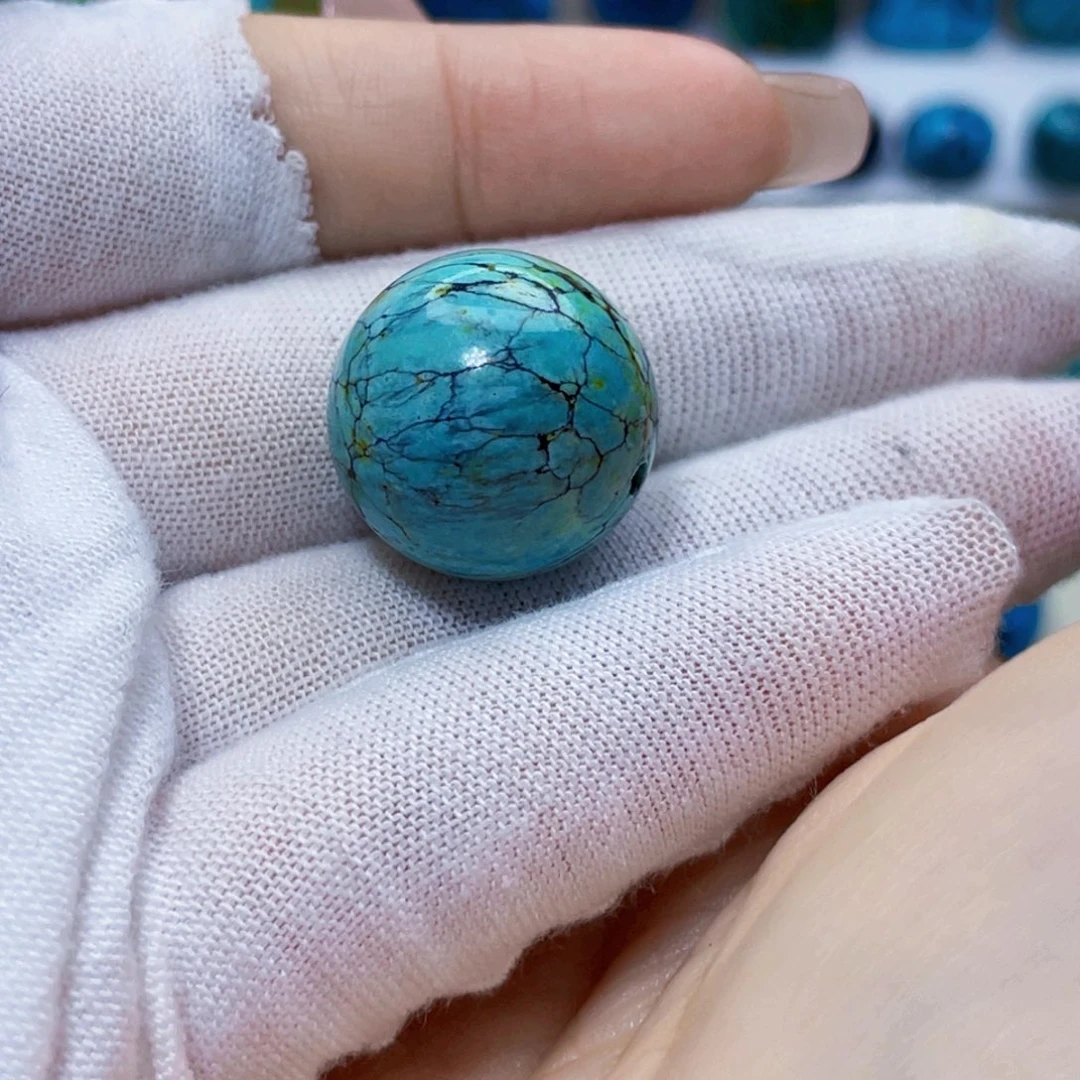 绿松石未镶嵌饰品