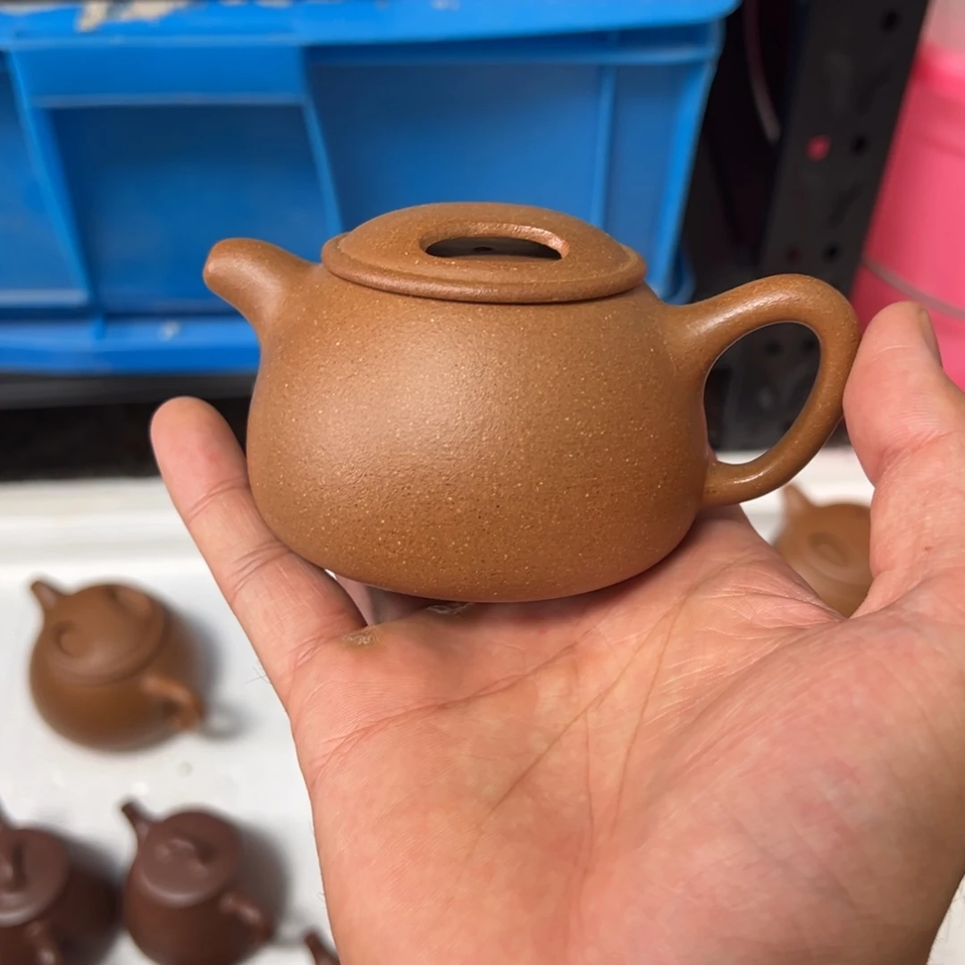 茶壶紫砂金降坡牛盖石瓢190cc