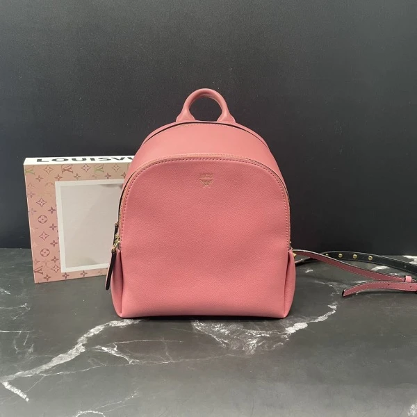 95新/MCM/妃鱼/双肩包/市场价15999/250124LT0013