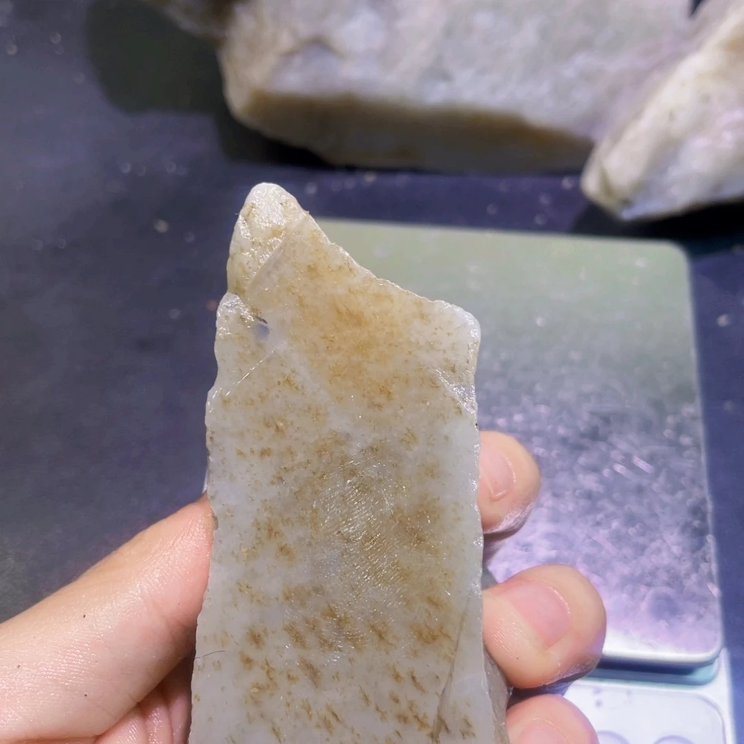 未镶嵌和田玉珠宝半成品