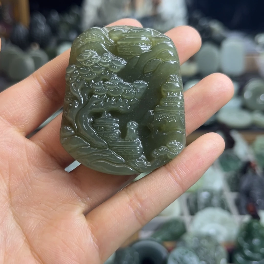 和田玉未镶嵌颈饰