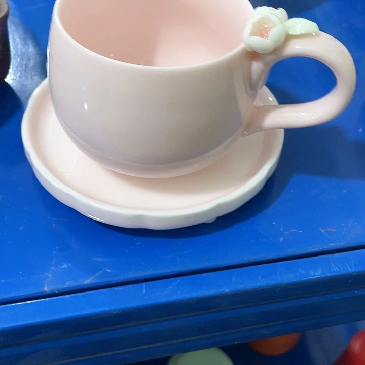 陶瓷茶具全部清清完回家过年