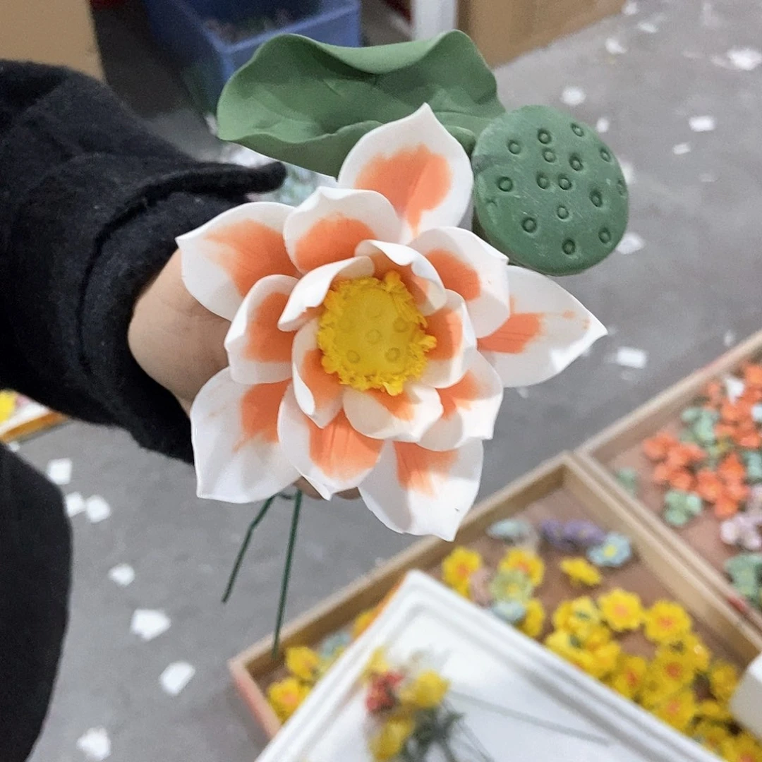 摆件陶瓷艺术家的