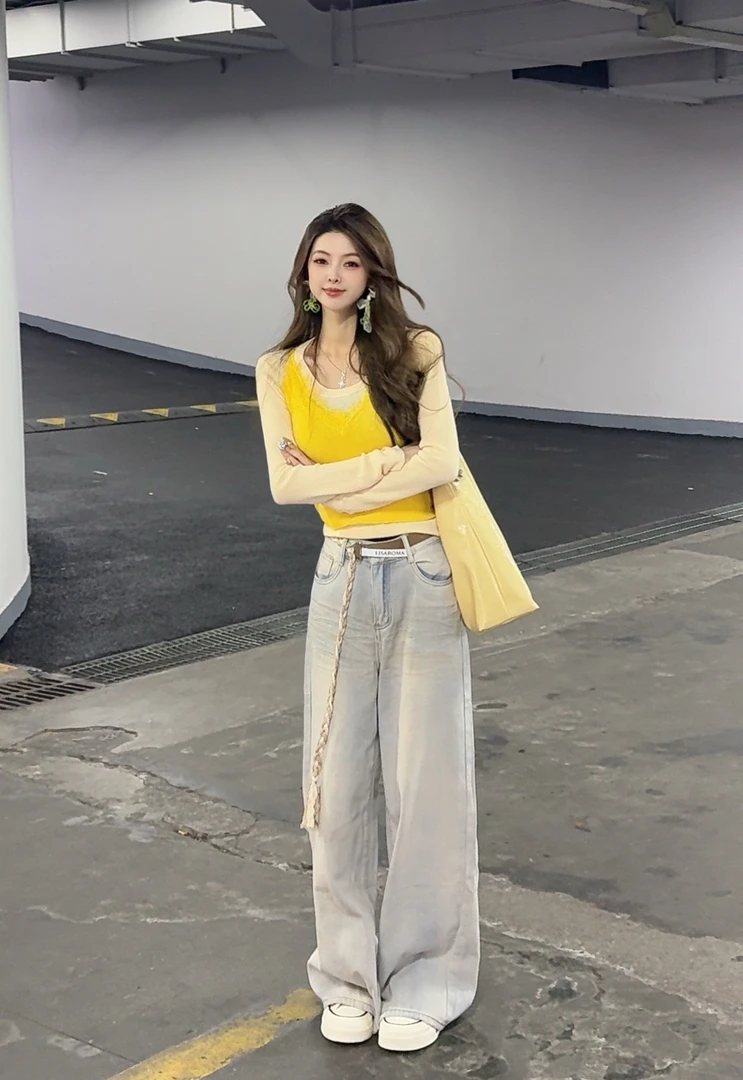 越野兔//U领两件套蕾丝边针织长袖