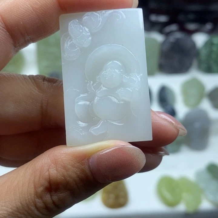 和田玉未镶嵌颈饰42