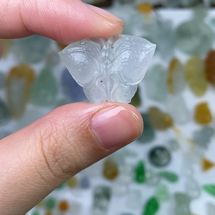 定制翡翠未镶嵌蝴蝶