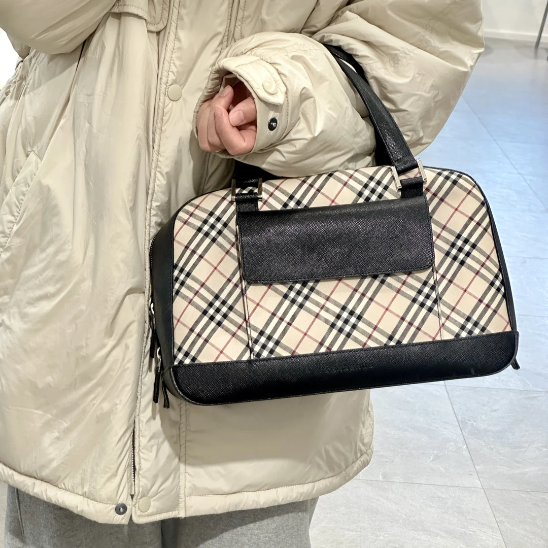 95新 BURBERRY/博柏利 格纹拼皮保龄球手提包