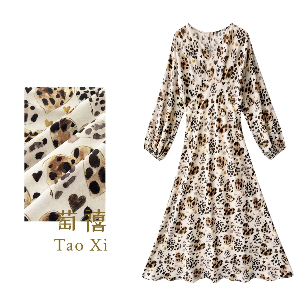 【萄禧】设计师款时尚V领长袖显瘦气质修身桑蚕丝连衣裙TX05QZ6403