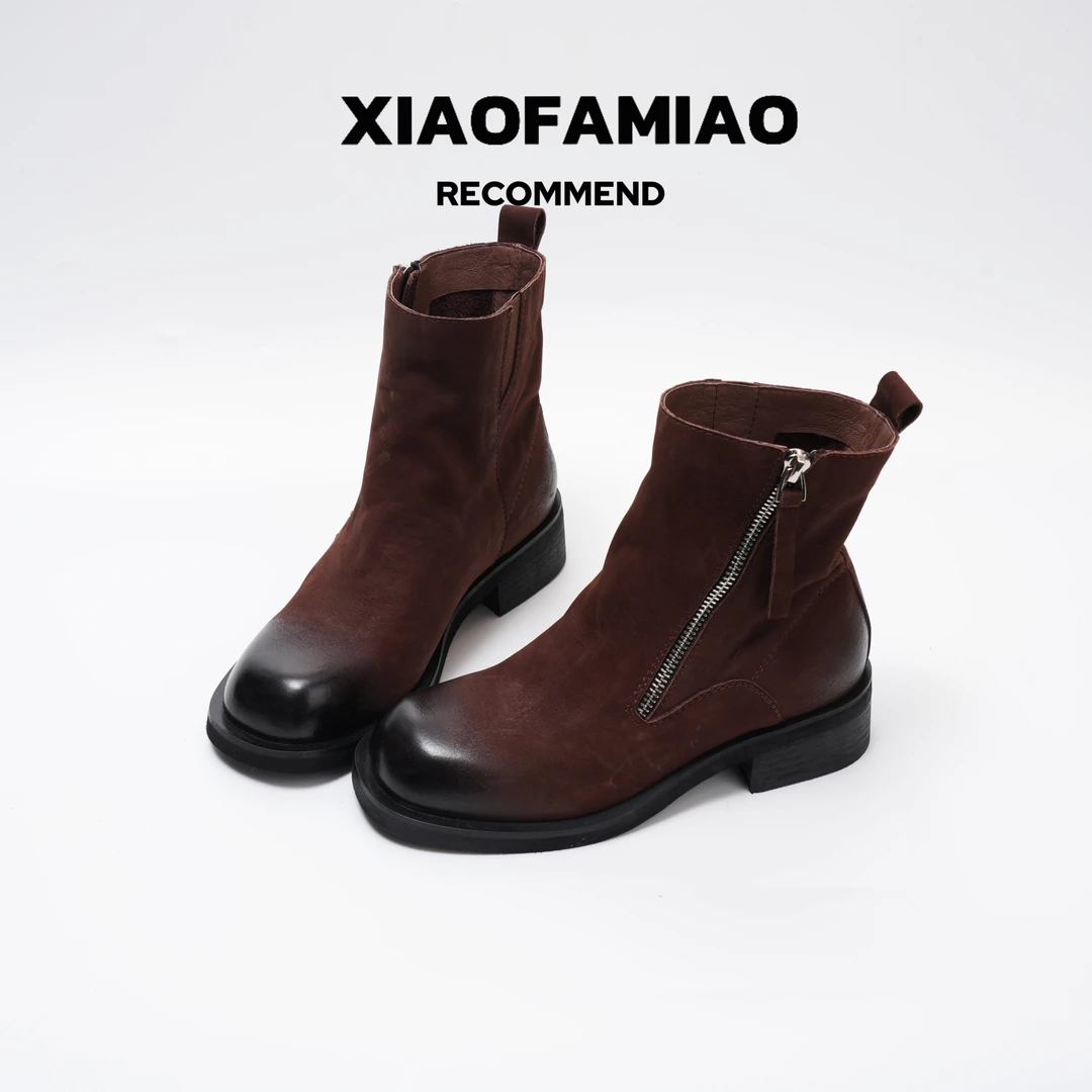 小发喵设计师厚底粗跟复古圆头侧拉链短筒马丁靴999
