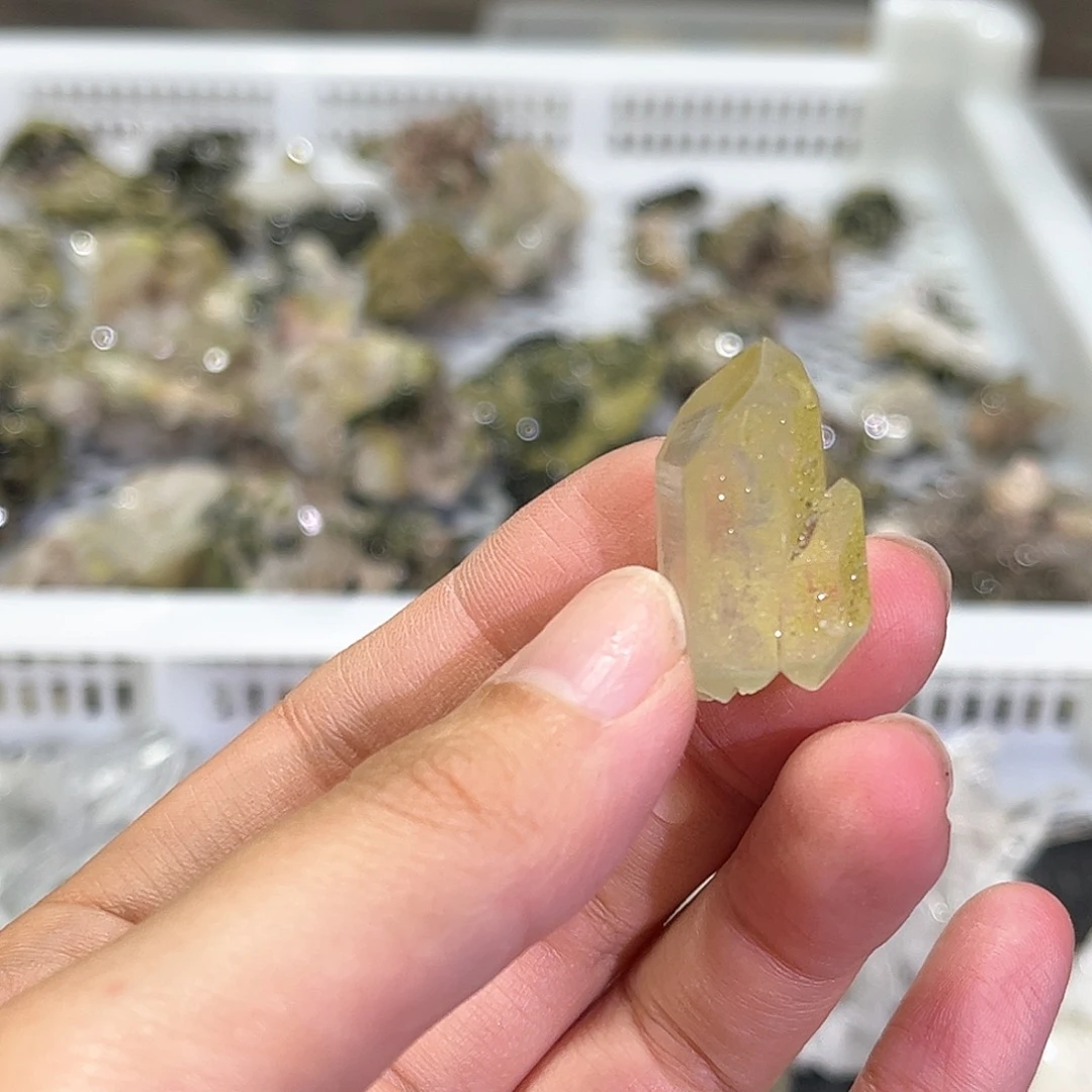礼***物水晶未镶嵌珠宝半成品65
