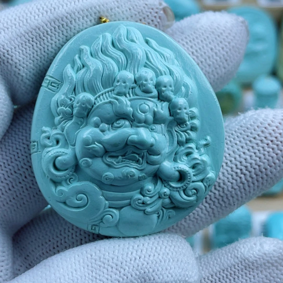 绿松石未镶嵌珠宝奇石